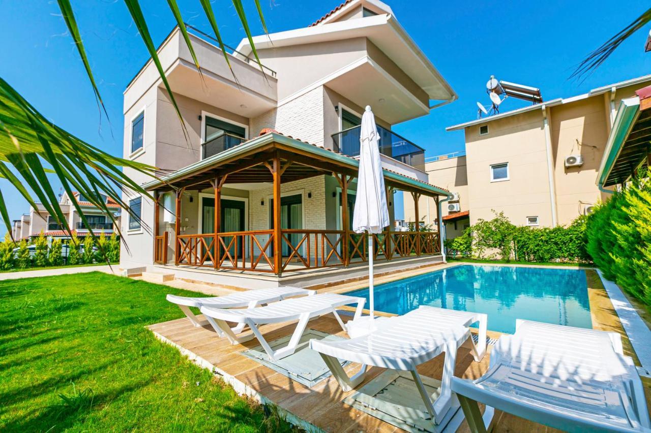 Paradise Town Villa Lisa Belek Exterior photo