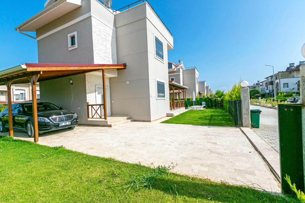 Paradise Town Villa Lisa Belek Exterior photo